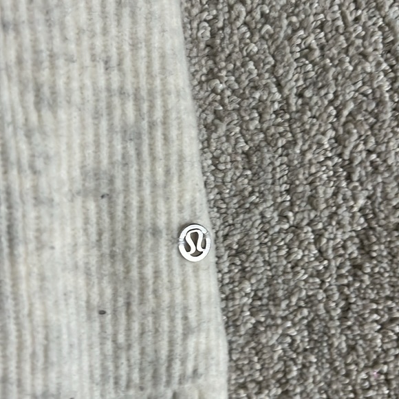 Lululemon wool tunic sweater size 8 cream/heather - Picture 5 of 7